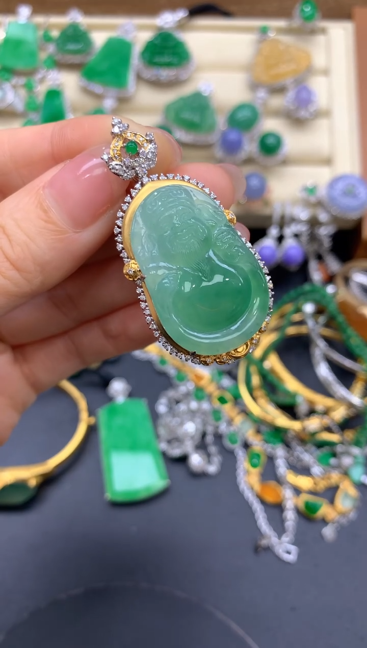 【闪购商品】翡翠颈饰18K金镶嵌620-中国好珍宝