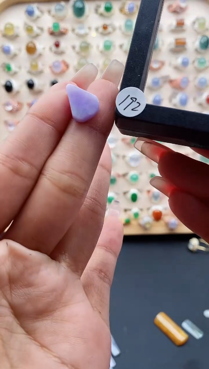 【闪购商品】翡翠裸石缅甸天然A货翡翠裸石+