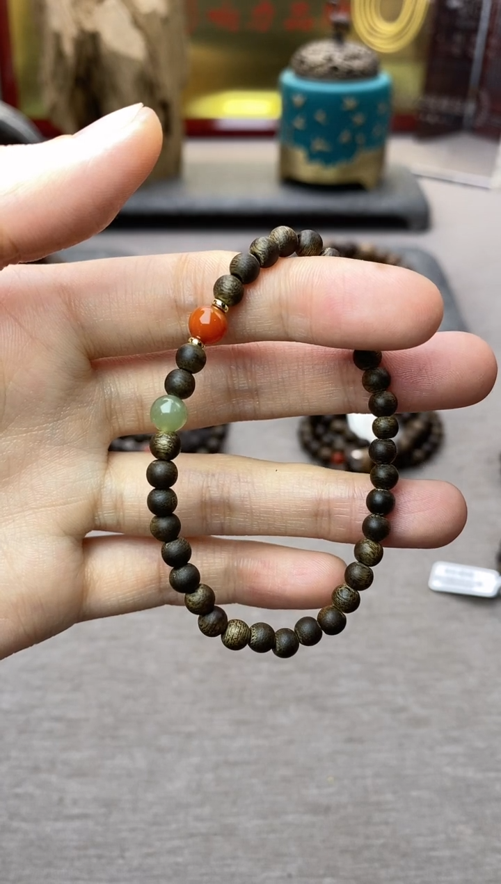 【闪购商品】沉香手串芽庄白棋楠04单圈＋配饰