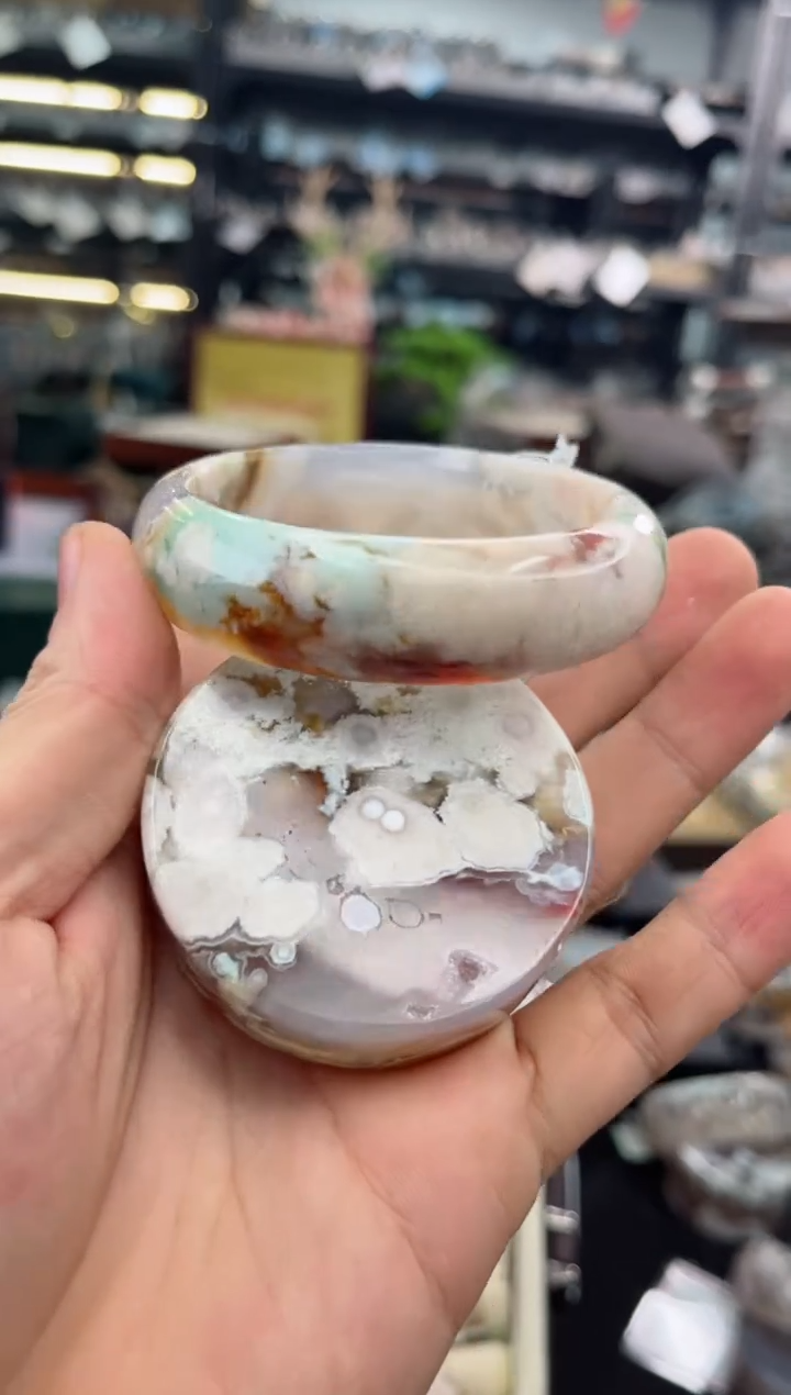 【闪购商品】石英质玉手镯未镶嵌59圈口（赠品镯心）6656288