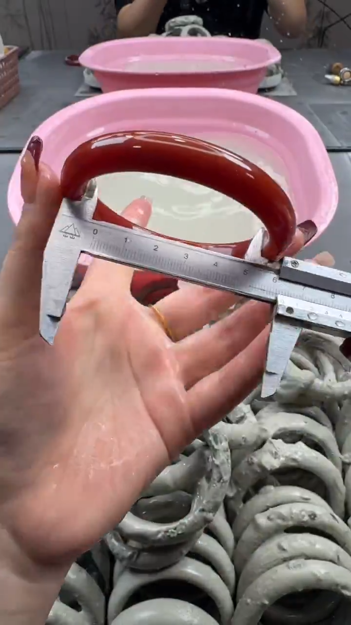 未镶嵌手镯石英质玉3 6263