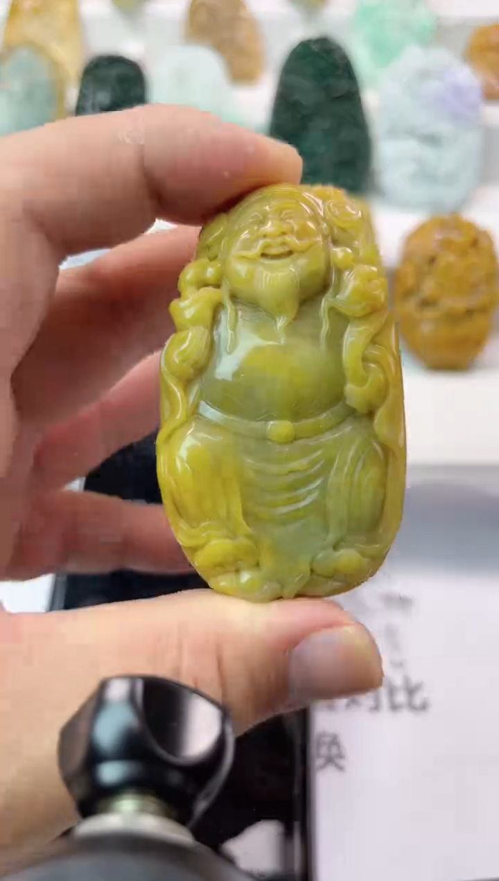 【闪购商品】翡翠颈饰未镶嵌财神