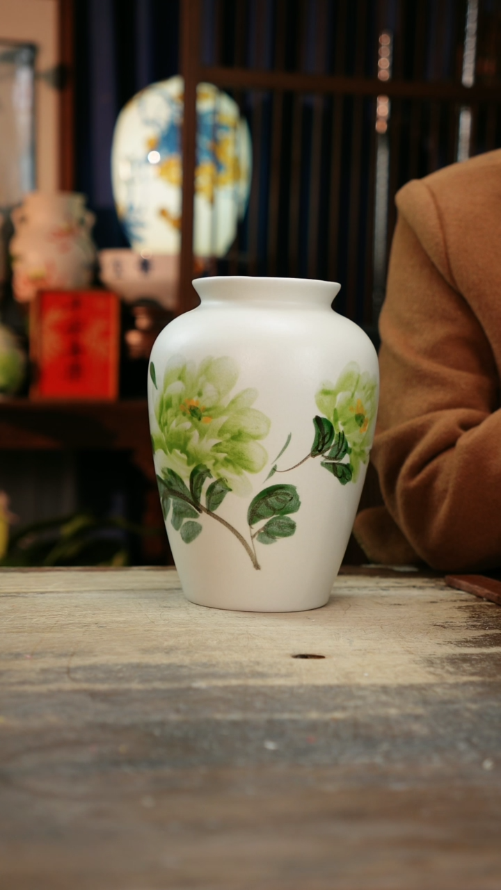 【闪购商品】瓷片景德镇纯手工釉下彩精品花瓶