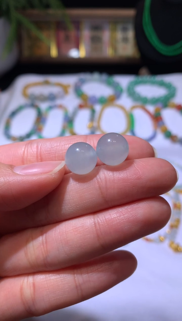 【闪购商品】定制翡翠未镶嵌11*两颗珠子800+80