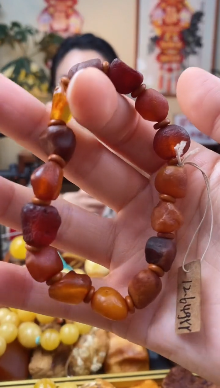 【闪购商品】琥珀手串未镶嵌手串