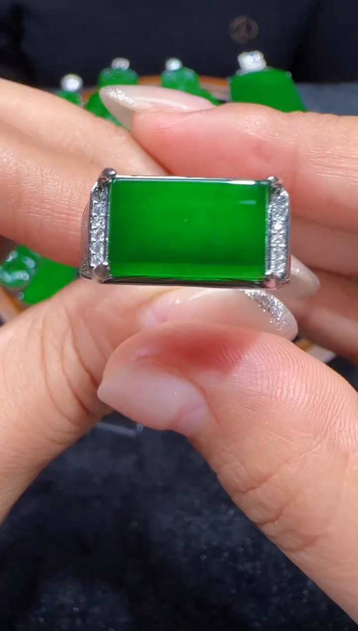 未镶嵌定制翡翠翡翠戒指21