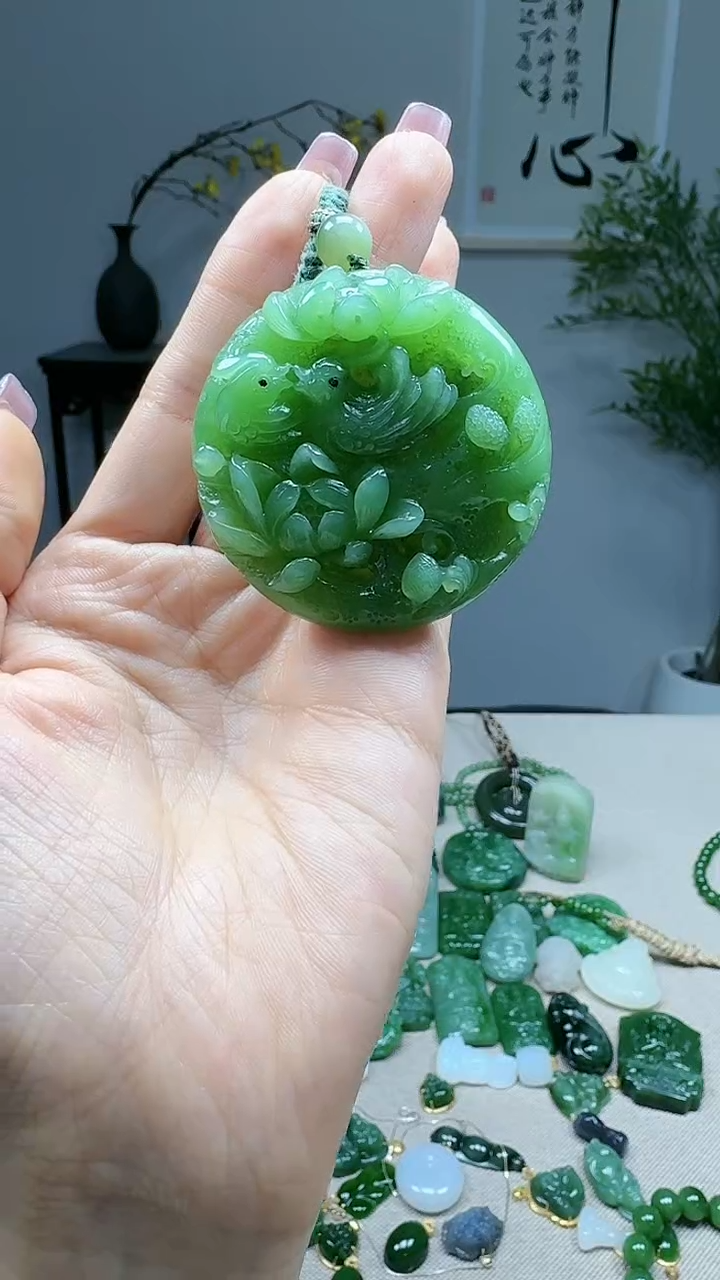 未镶嵌和田玉挂件1