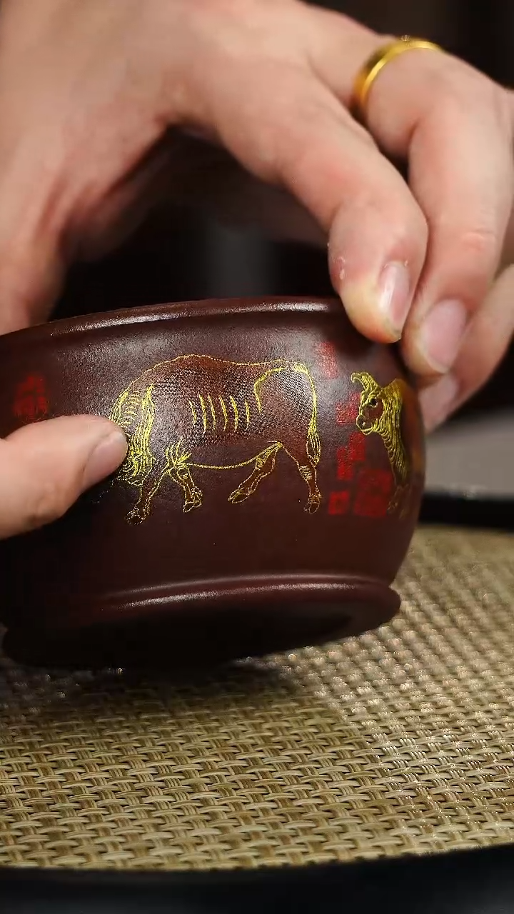 茶壶紫砂石红 五牛杯