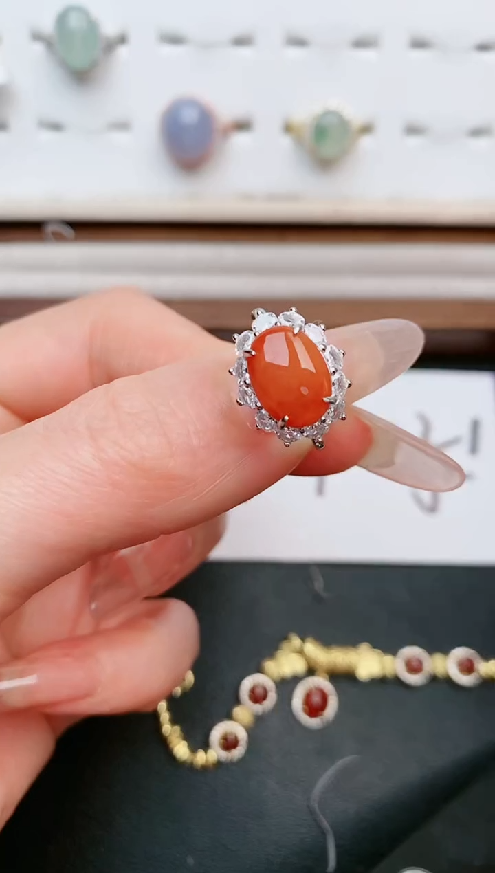 【闪购商品】翡翠戒指银S925镶嵌....