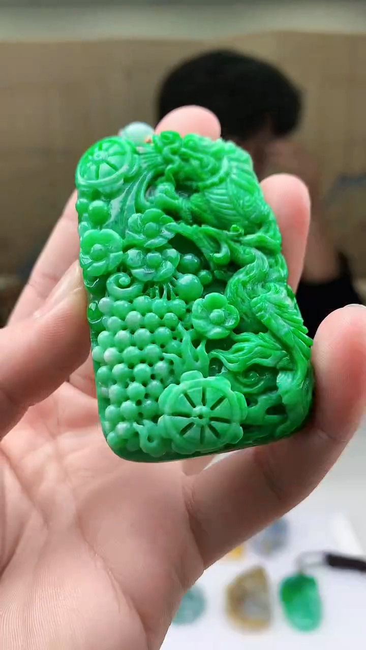 【闪购商品】定制翡翠未镶嵌5145bb-毛货挂件54