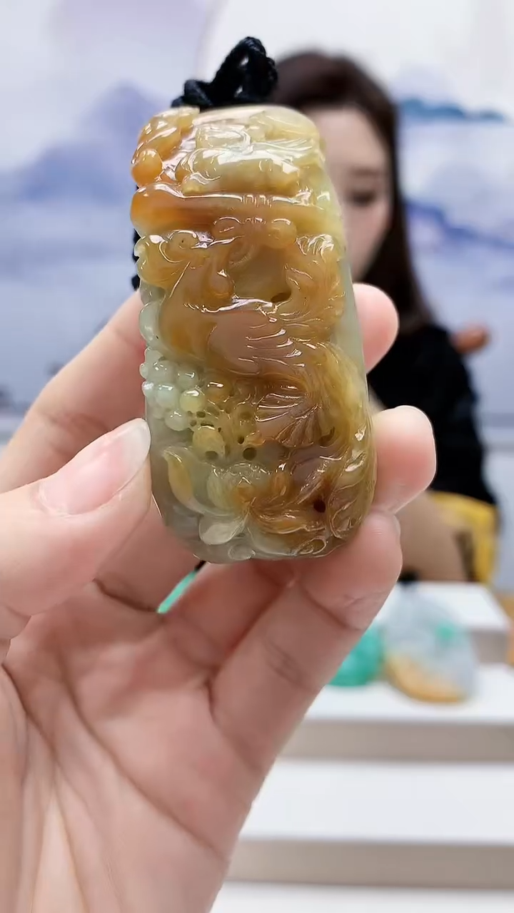 未镶嵌定制翡翠雨***…4829lr-毛货挂件