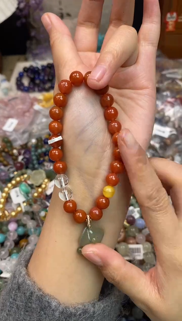 未镶嵌玛瑙手饰304