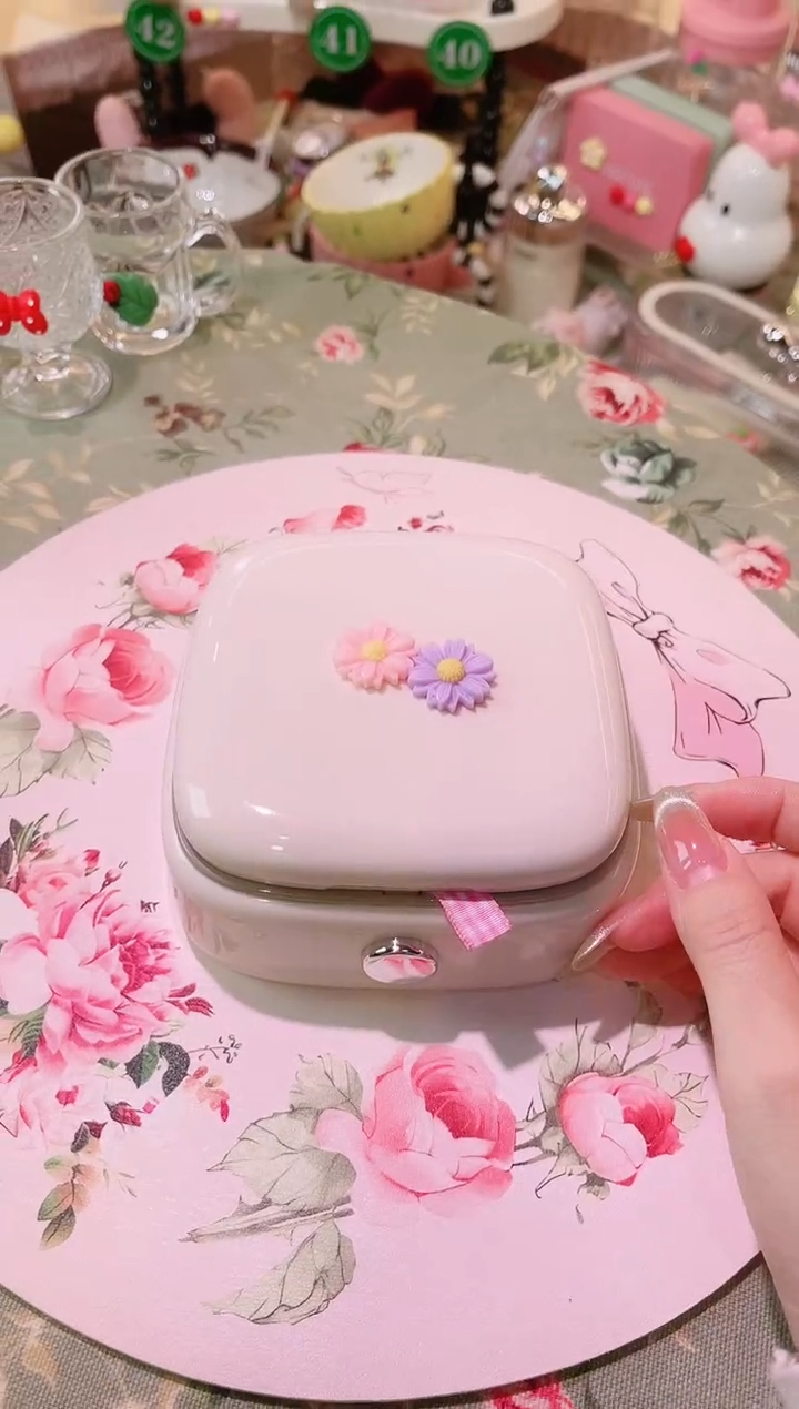 【闪购商品】摆件针线盒品质好，发货快，放心拍