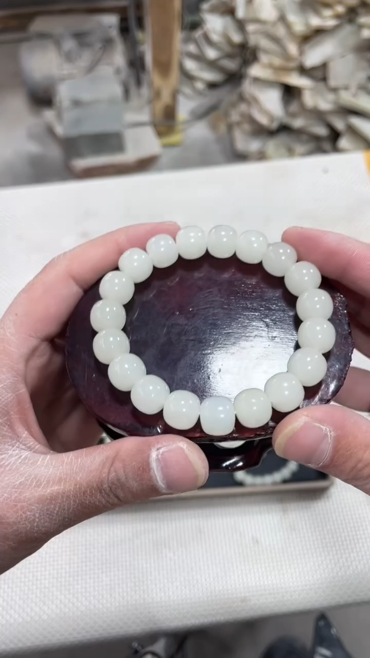 11mm×10mm左右老型珠串发一条