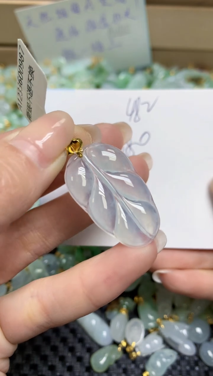 【闪购商品】翡翠颈饰18K金镶嵌天然缅甸A货翡翠