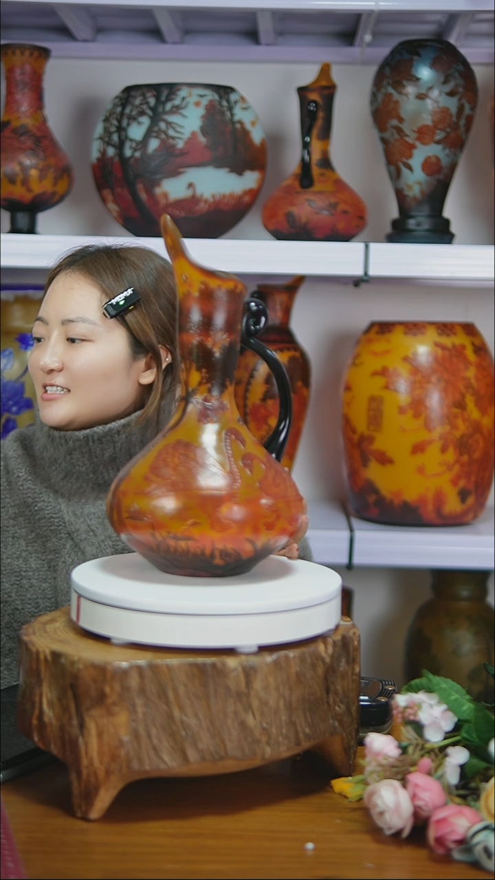 我****的天鹅湖畔格雷手柄款花瓶