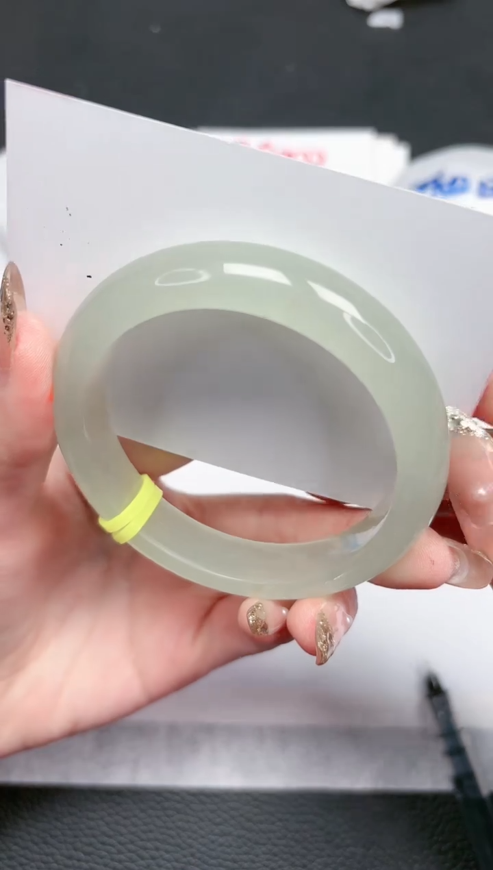 【闪购商品】石英质玉手镯未镶嵌113-58.1