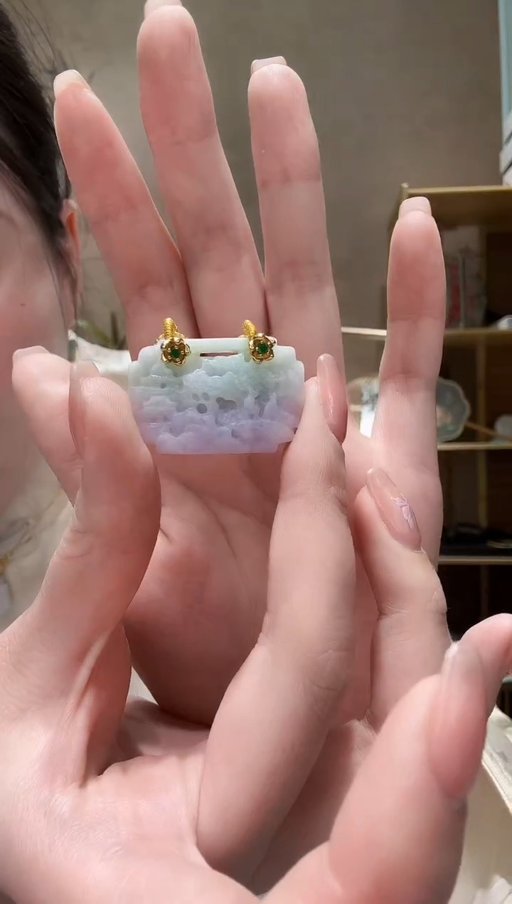 【闪购商品】翡翠颈饰未镶嵌吊坠
