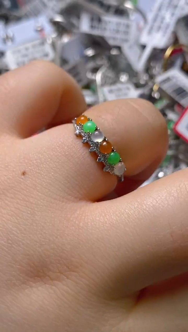 银S925镶嵌戒指翡翠百内无证书