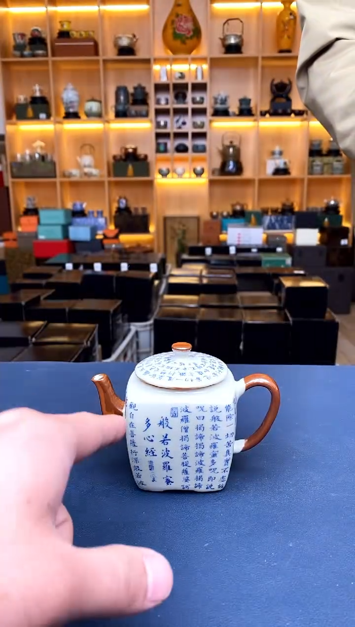 【闪购商品】撤柜高货，价格随便开@@