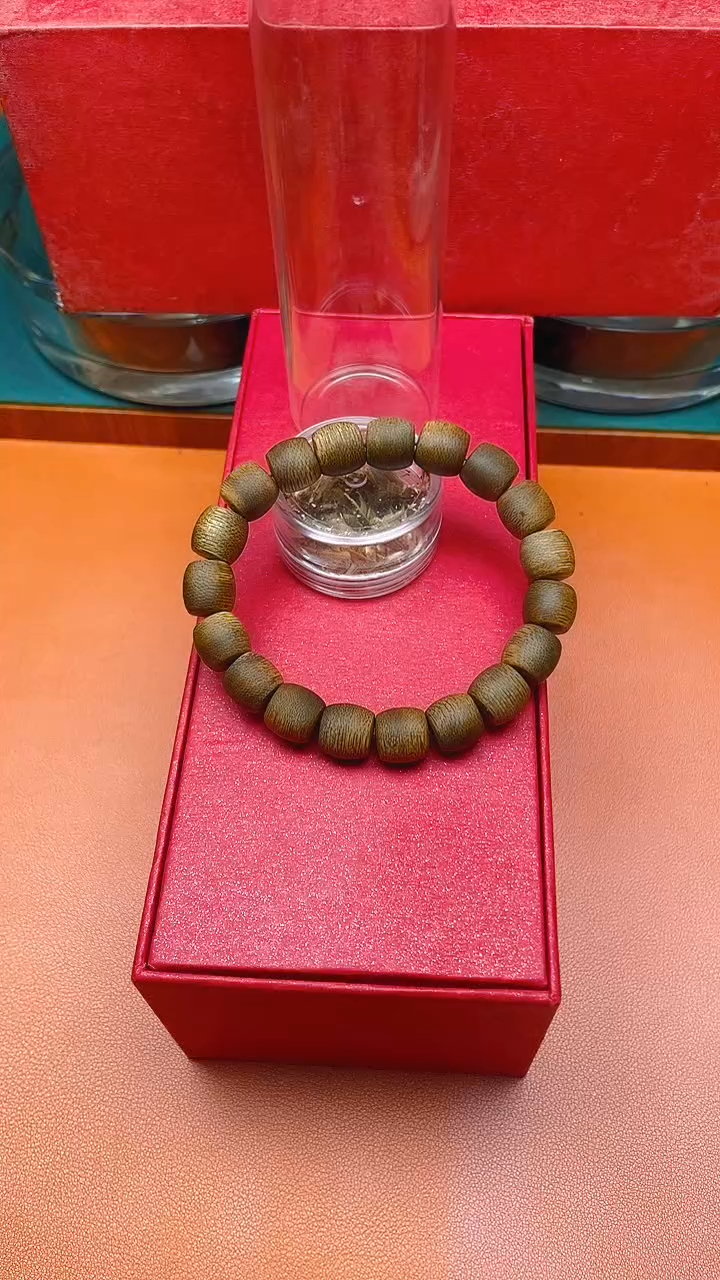 【闪购商品】沉香手串海南乌身奇楠B1088335