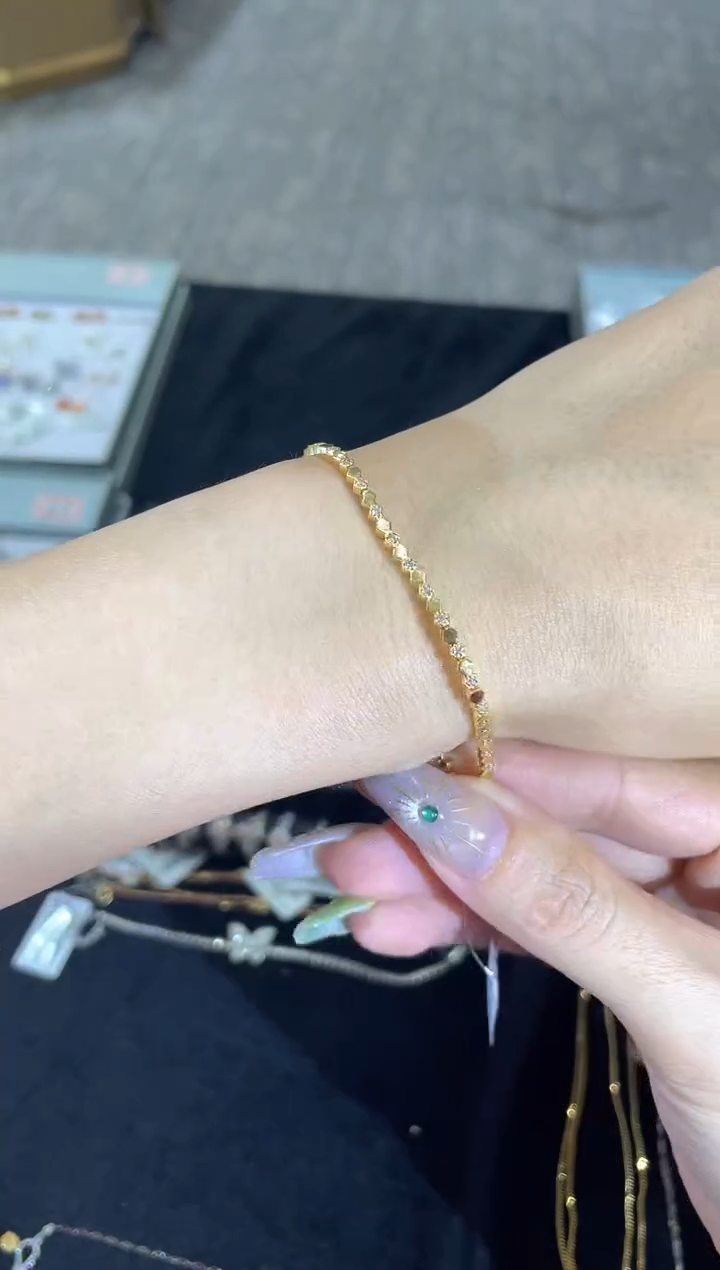 18K金镶嵌手链钻石   JZ