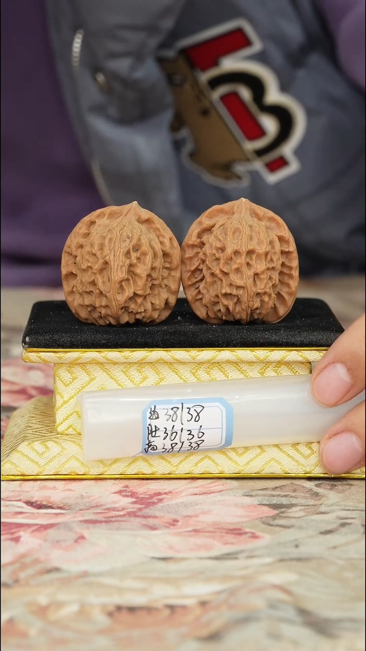 【闪购商品】文玩核桃把件非嫁接北京