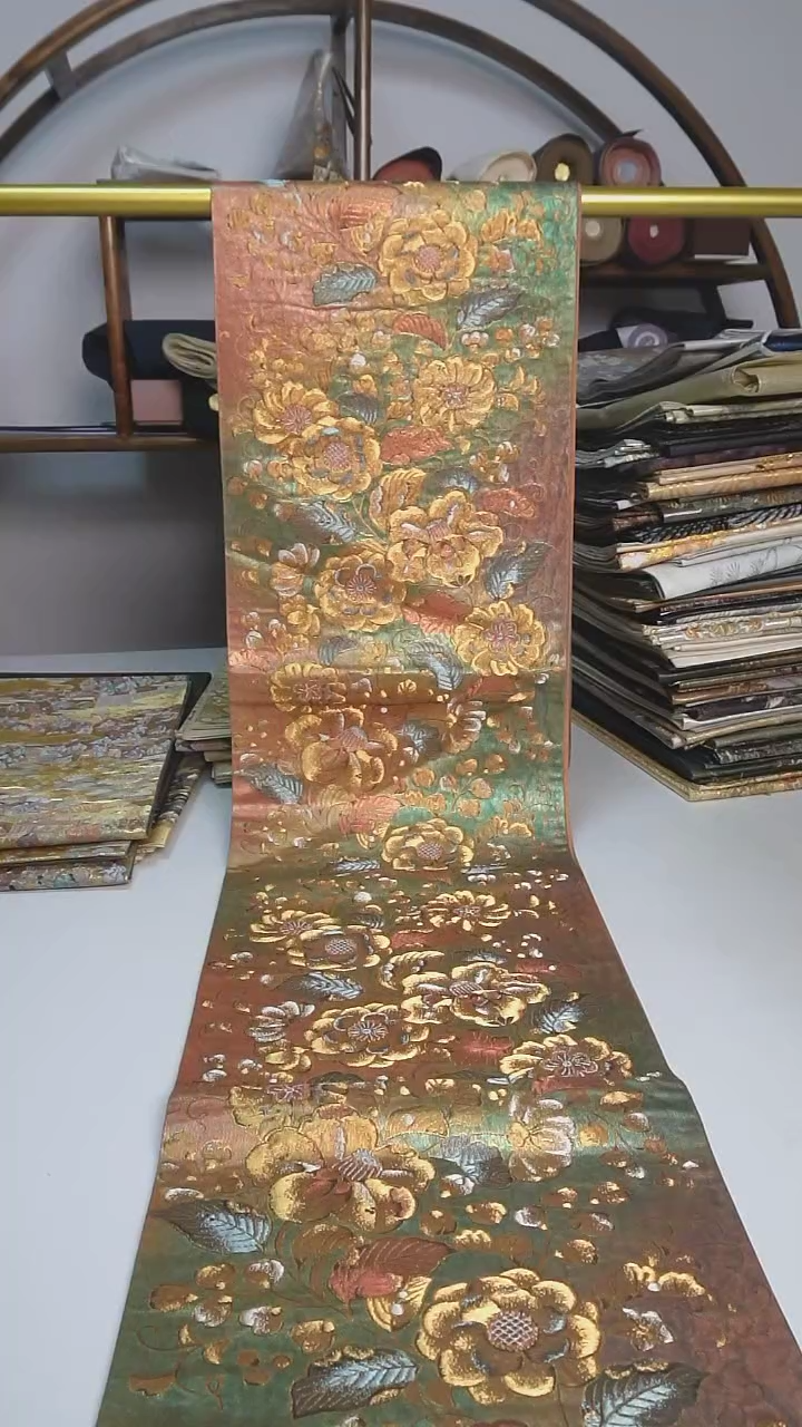 【闪购商品】织绣18金唐阁织六通