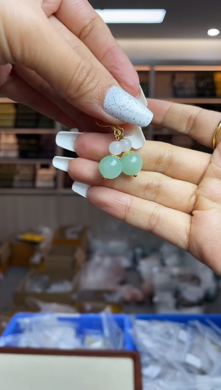 【闪购商品】翡翠耳饰银S925镶嵌多样性发一件