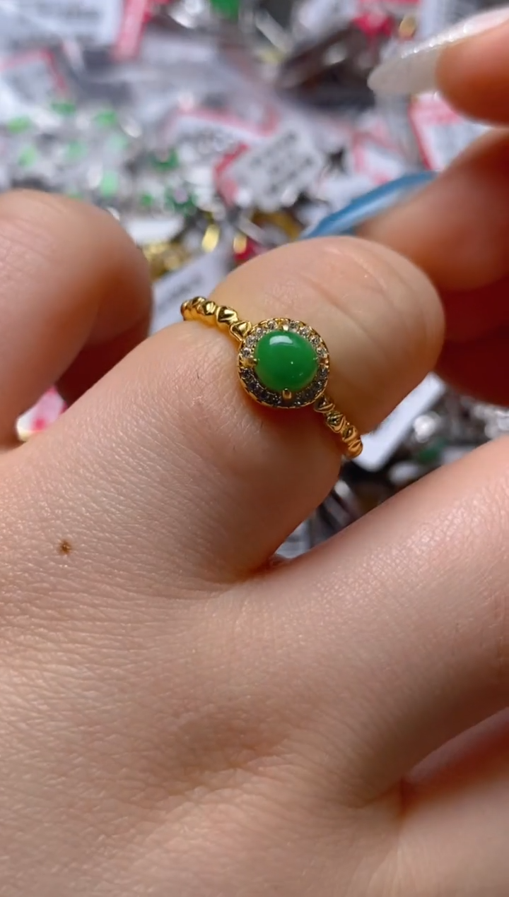 银S925镶嵌戒指翡翠百内无证书