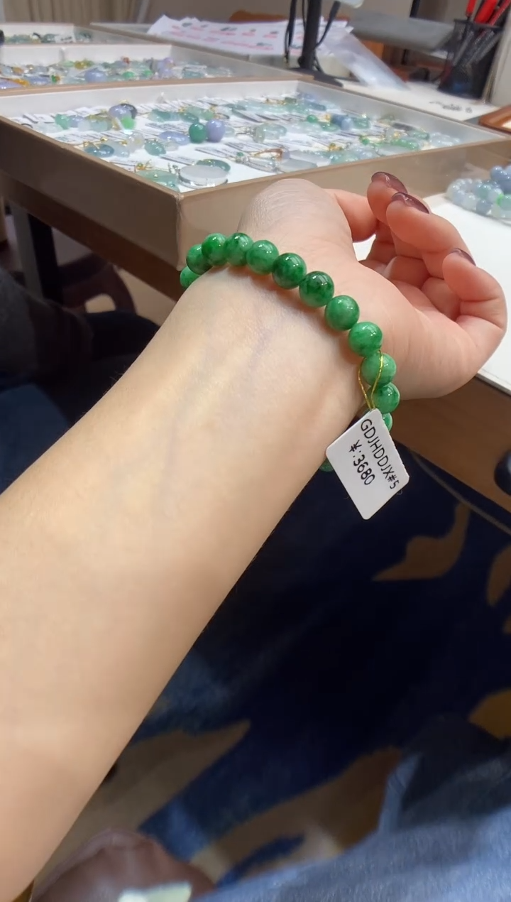 【闪购商品】翡翠手串未镶嵌手串