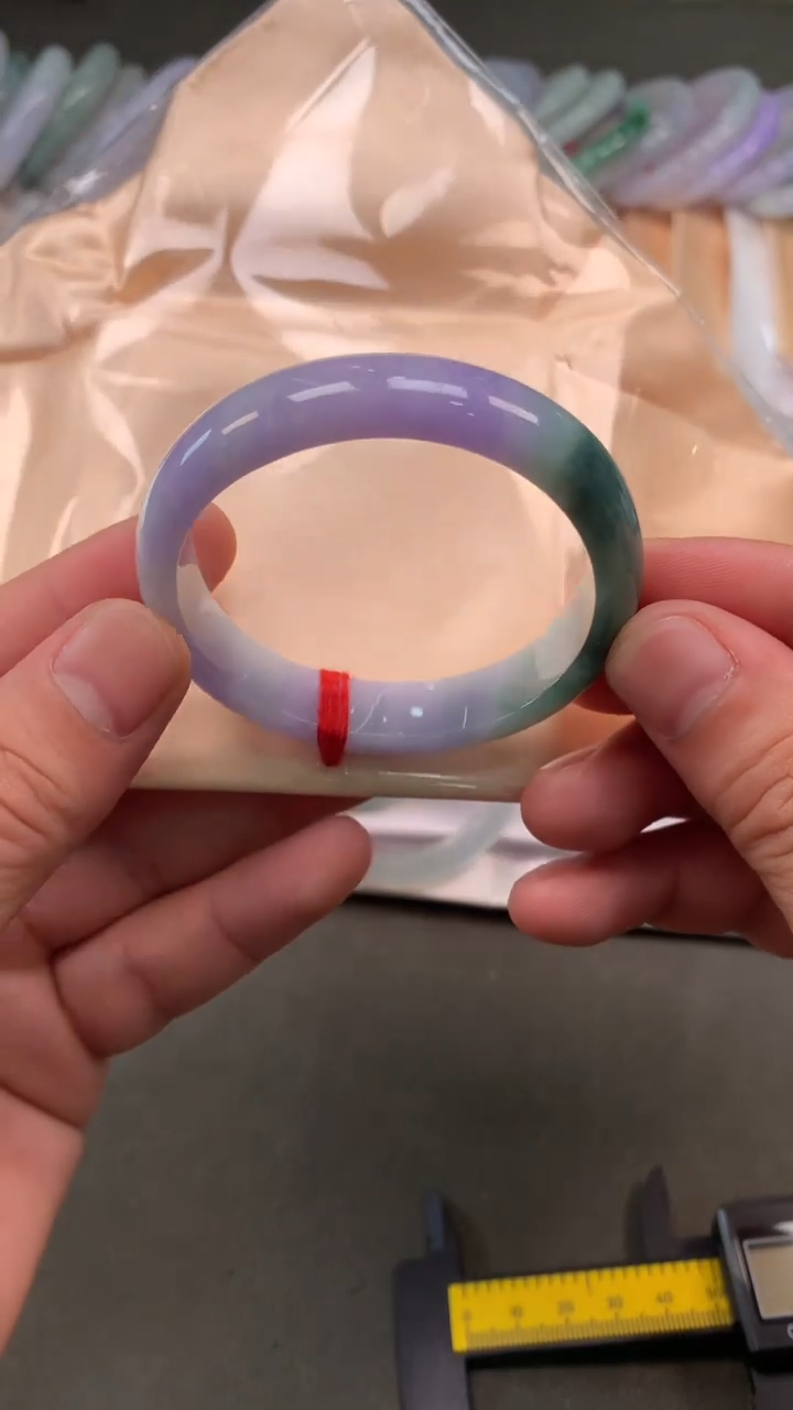 【闪购商品】翡翠手镯（贵妃镯）未镶嵌手镯