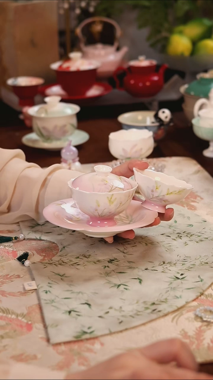 绮色迷芳 哈哈哈哈哈