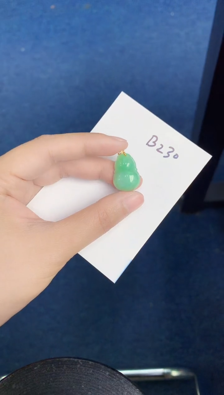 【闪购商品】翡翠18K金镶嵌颈饰000000000