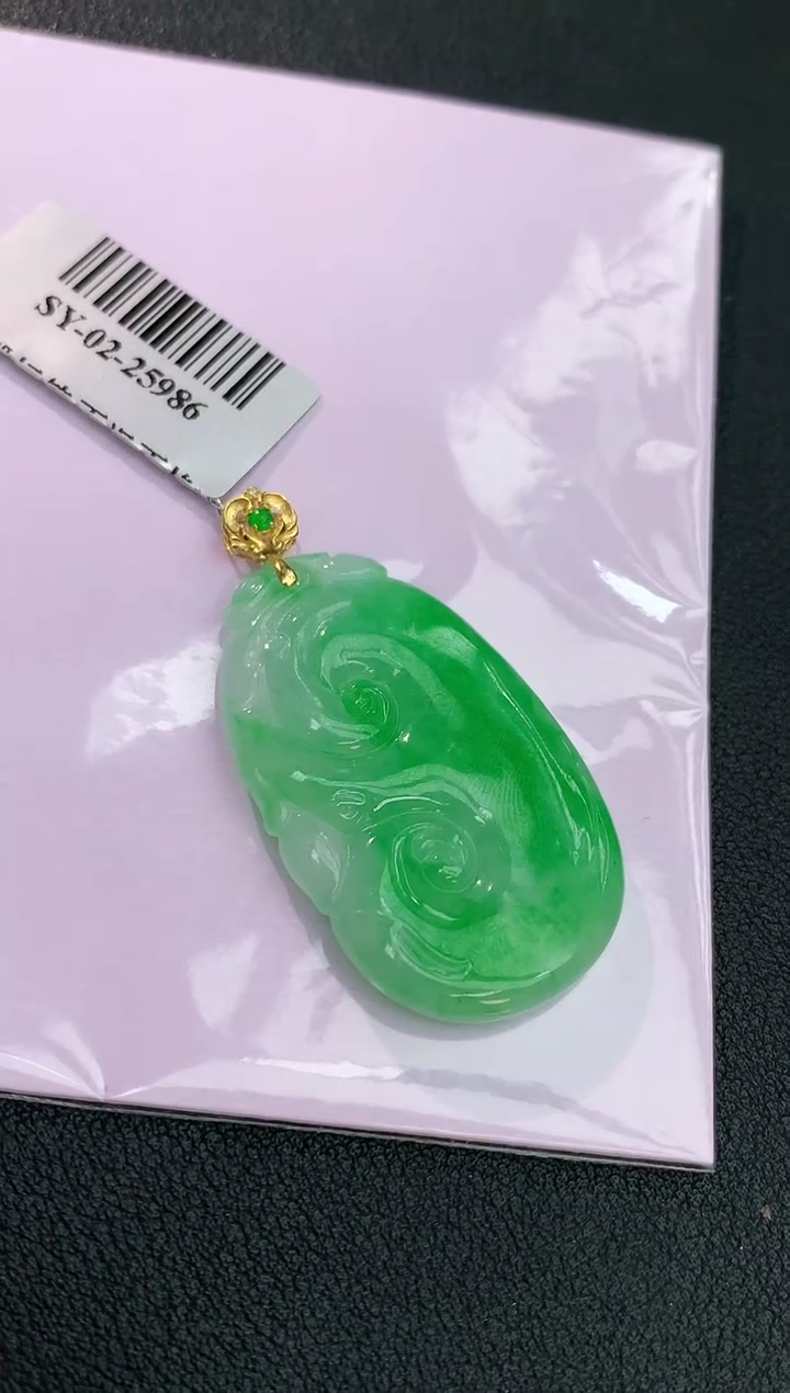 颈饰18K金镶嵌翡翠小*赠礼盒证书 丁丁
