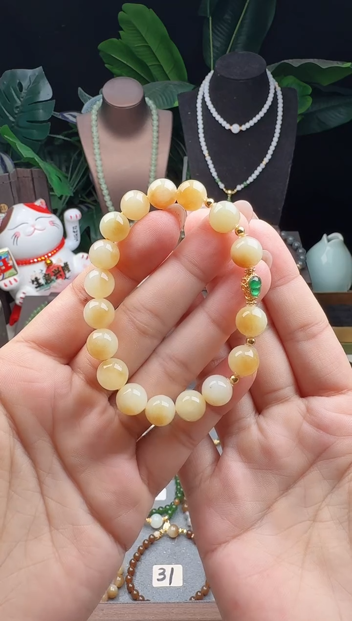 未镶嵌手串和田玉10m左右新疆且末糖白手串