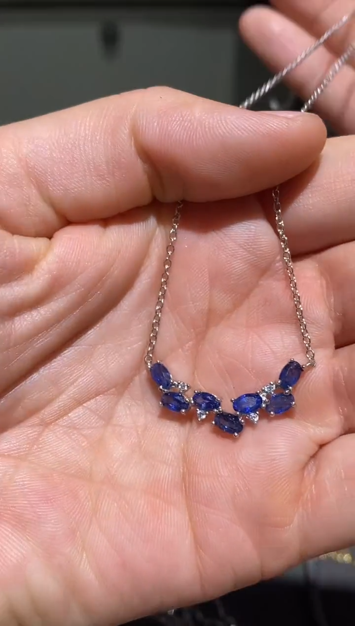 颈饰蓝宝石银S925镶嵌吊坠