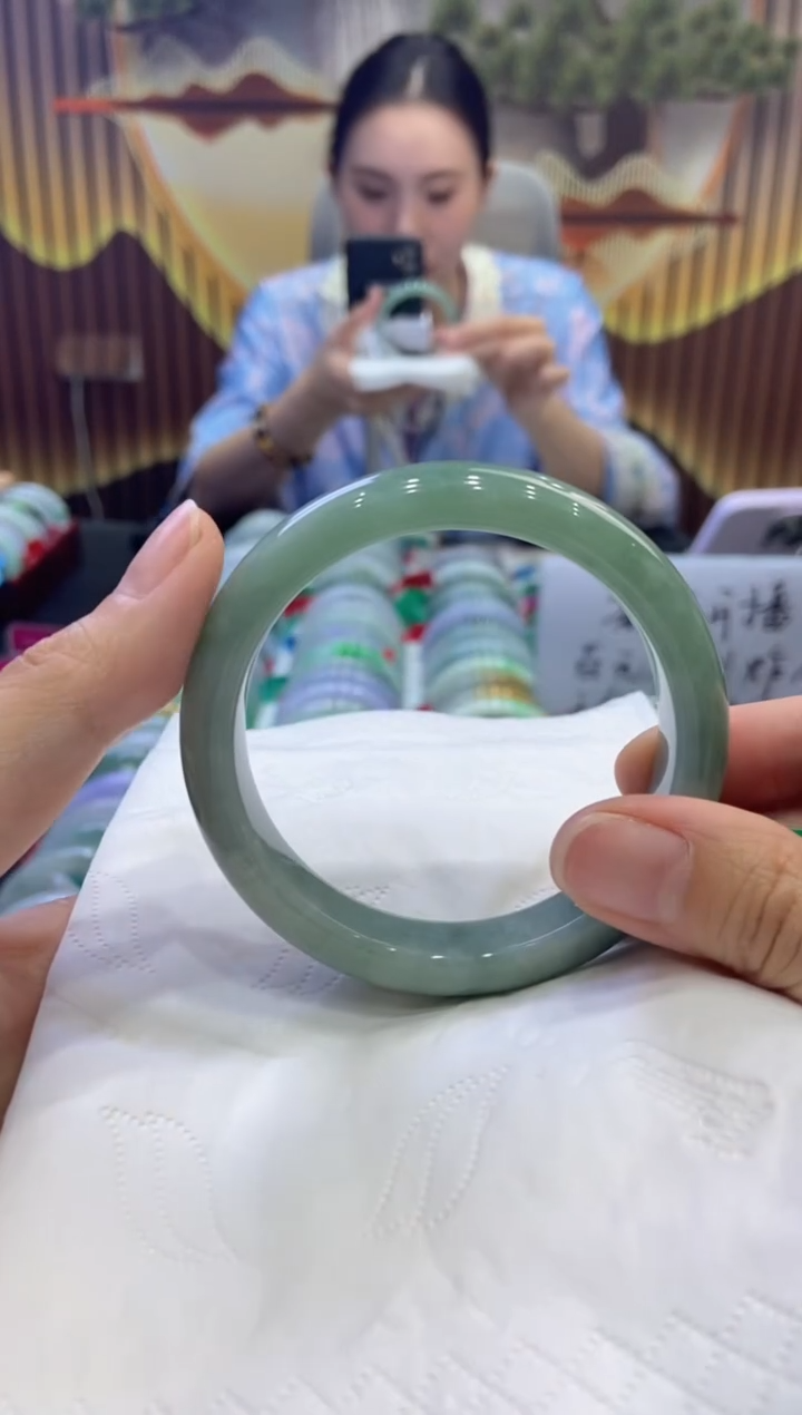 未镶嵌手镯翡翠00005084