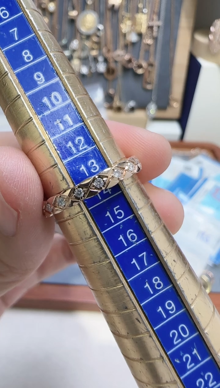 【闪购商品】钻石戒指/指环18K金镶嵌戒指14号