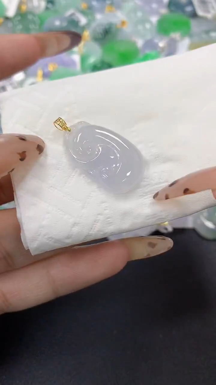 颈饰18K金镶嵌翡翠a货假一赔三支持复检百元上9元证书费自理