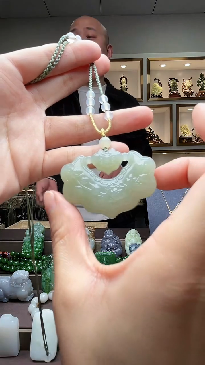 【闪购商品】和田玉颈饰未镶嵌苏