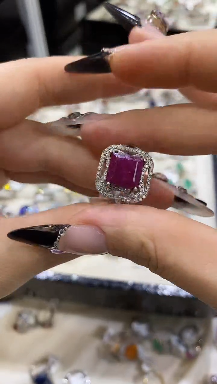银S925镶嵌戒指定制红宝石楚楚珠宝中古甄选不退换