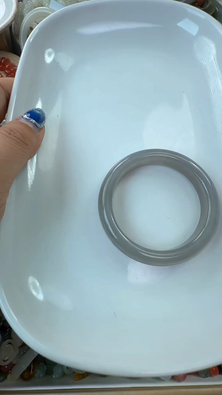 未镶嵌手镯和田玉?****️A202一个