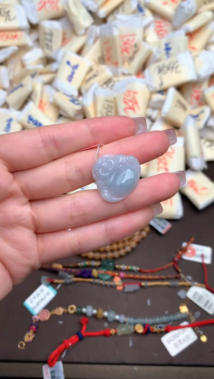 【闪购商品】翡翠挂件未镶嵌 — 