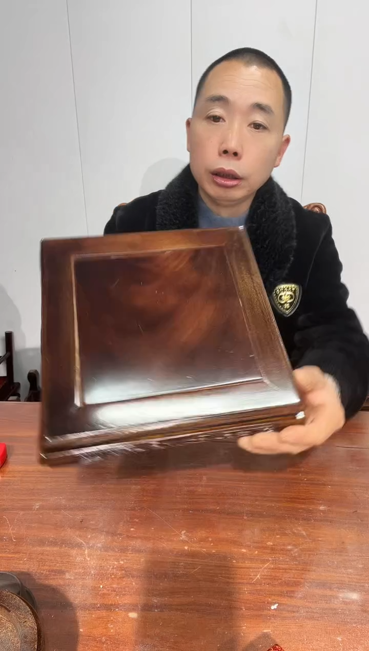 木用****0瑕疵处理 老花正方25*25*7镂空