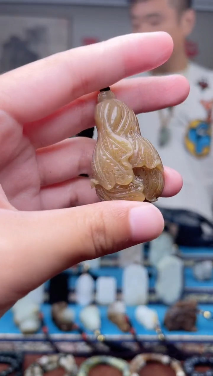 和田玉未镶嵌挂件1