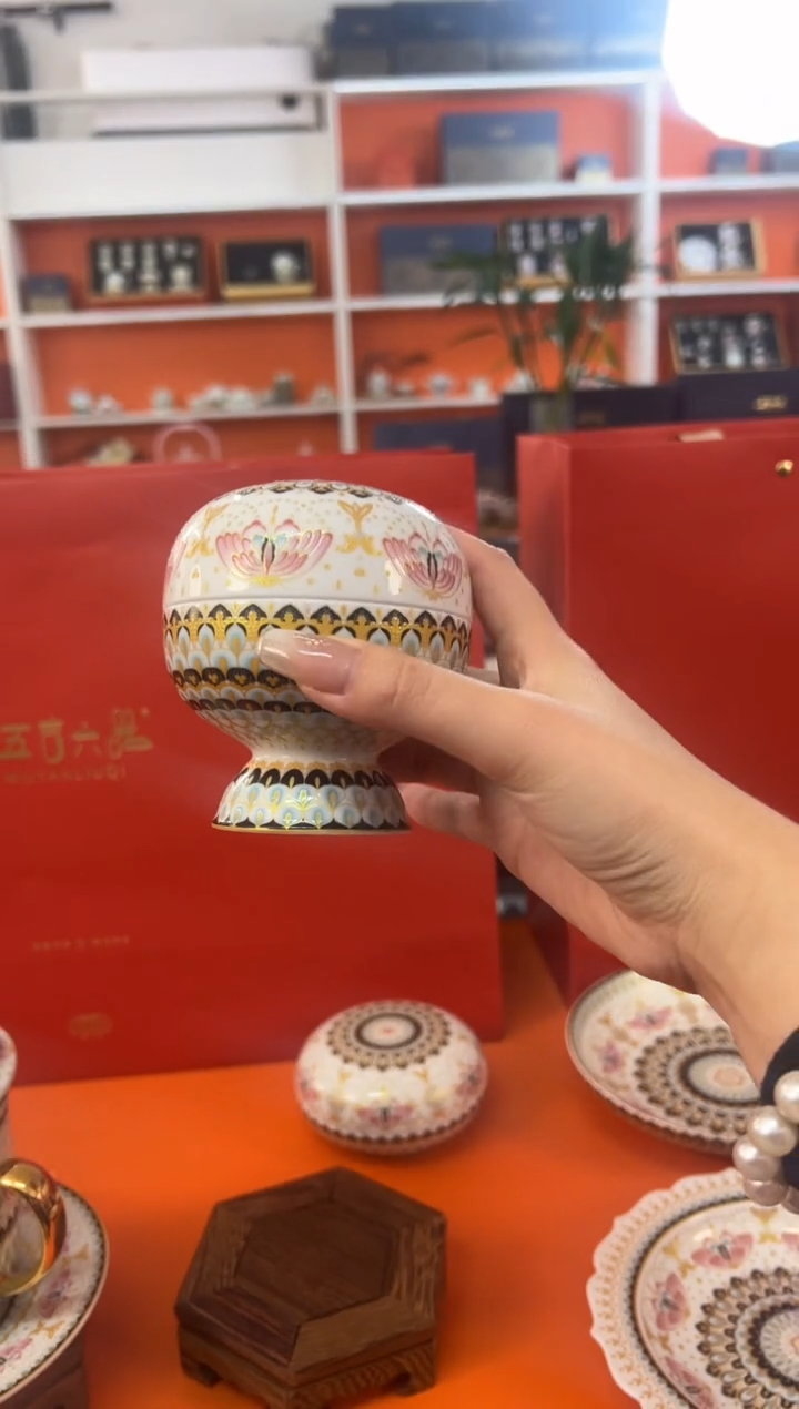 【闪购商品】瓷片小乔闪电购链接