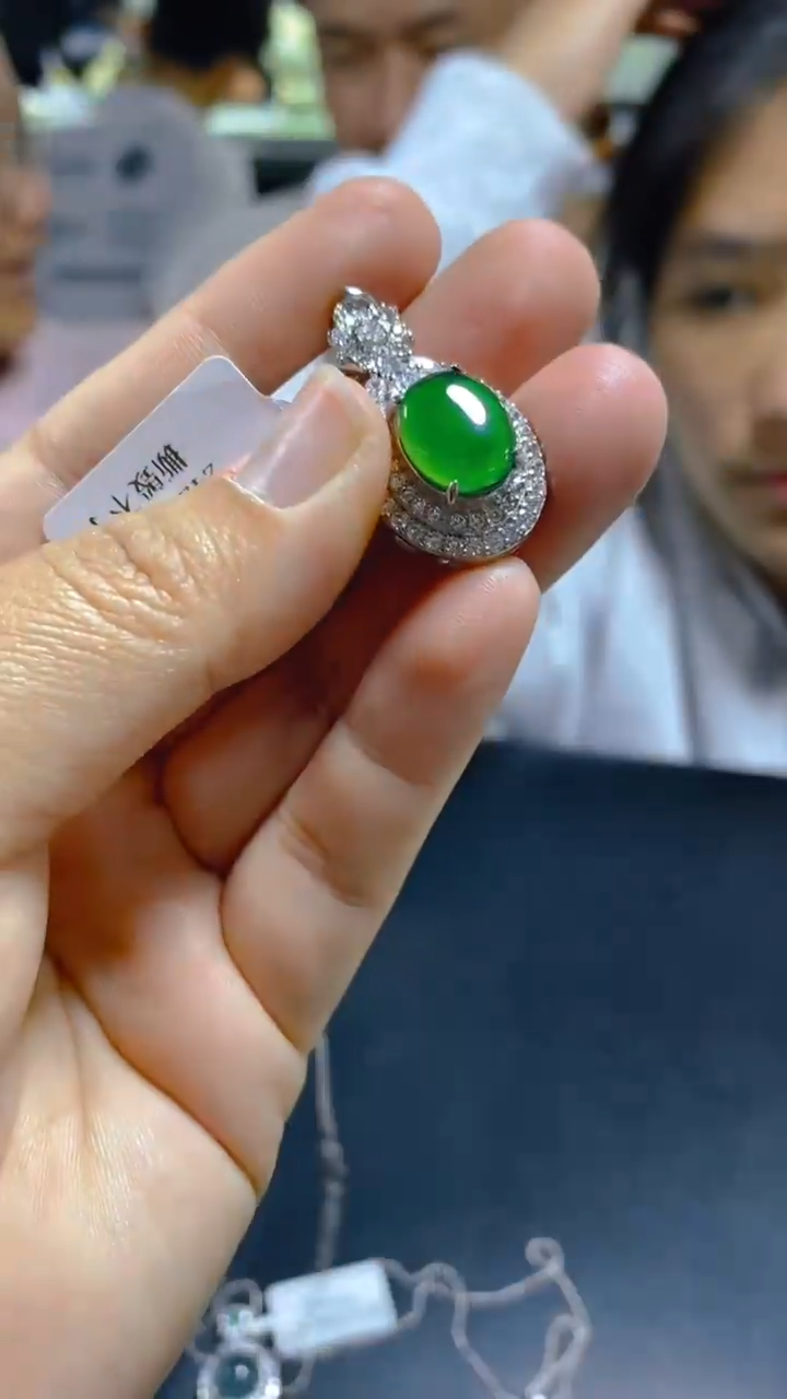 【闪购商品】翡翠套链未镶嵌0380688596多样性发一