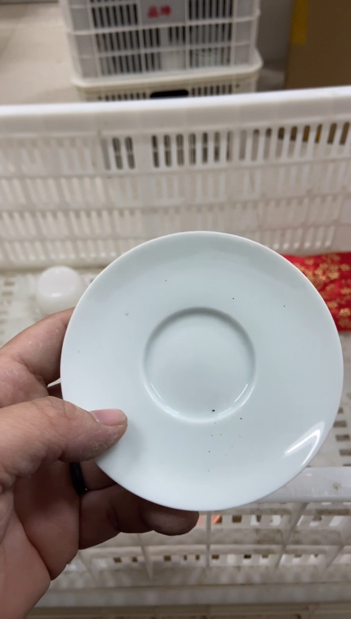 无运费险有瑕疵的摄影的产品有使用过的痕迹有点脏介意勿拍