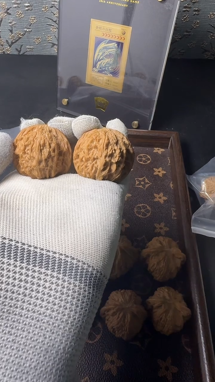 把件文玩核桃40mm磨盘文玩核桃